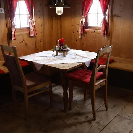 Apartment Oberlehen